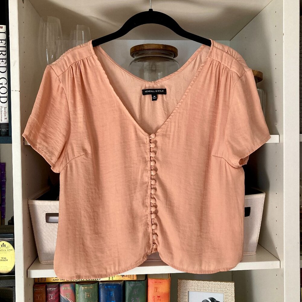 Kendall & Kylie Satin Cropped Button-Up Blouse Dusky Pink M